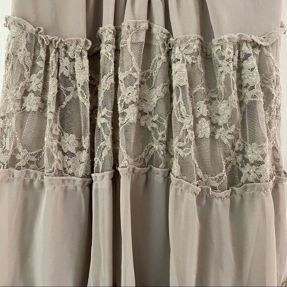 🎉🎉HP 2/2/24🎉🎉Studio Y grey lace and jeweled top - Picture 3 of 8